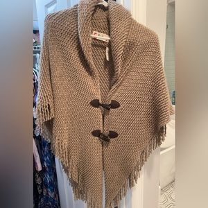 Brown poncho sweater fringe bottom one size Nwt